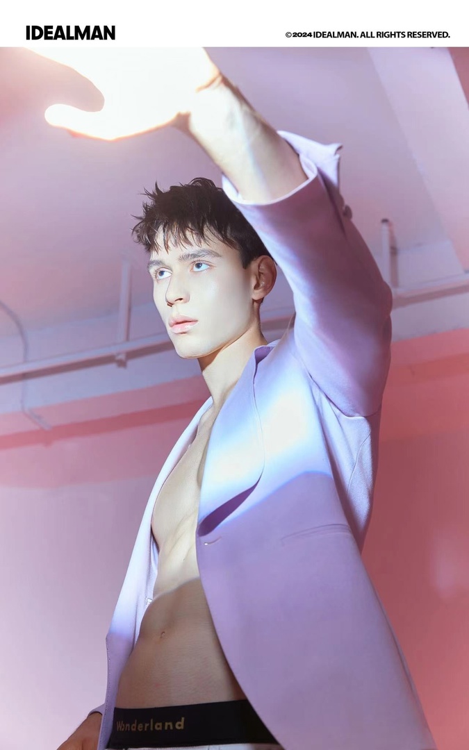 Maksim D